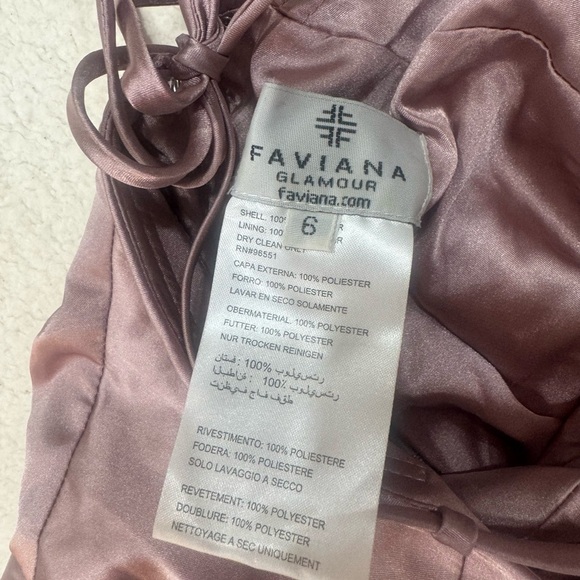 Faviana Glamour Formal Prom Special Occasion Dress Deep Mauve Size 6 - Picture 5 of 8